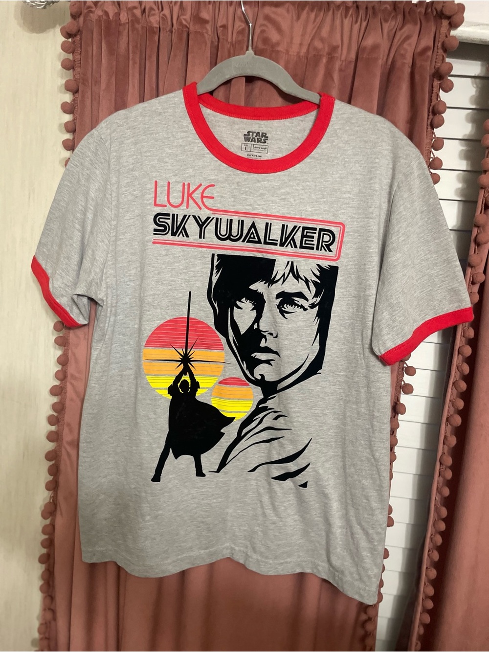 Luke Skywalker Men’s Graphic Star Wars shirt